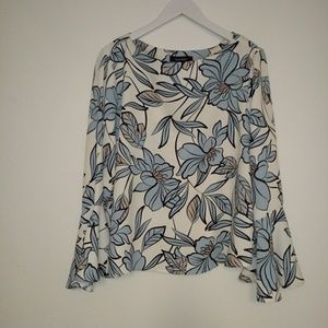 Karen Kane flutter sleeve blouse XL